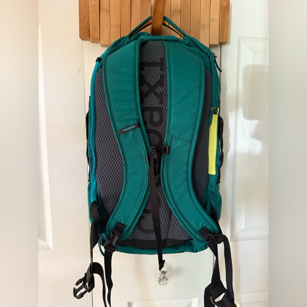Cotopaxi Allpa 28L Backpack in Teal and Orange - Picture 2 of 13